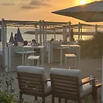 Stella Marina 3* マリーナ・ディ・チェーチナ