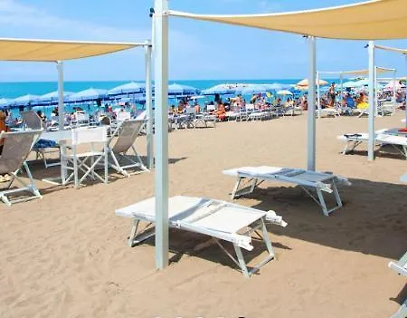 Stella Marina Hotel 3*