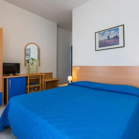 Stella Marina Hotel 3*