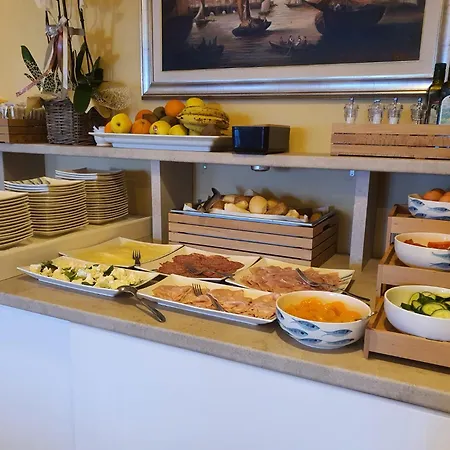 Stella Marina Hotel 3*